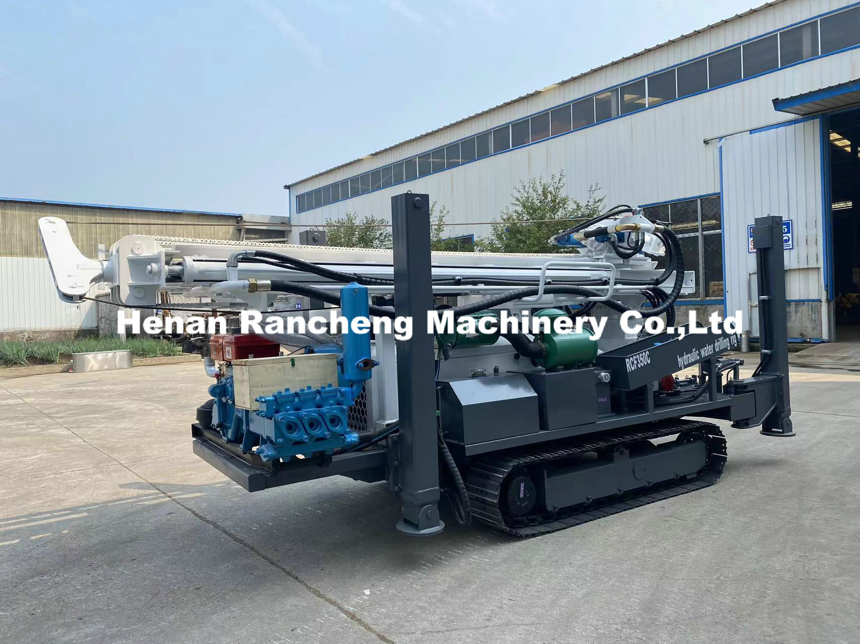 Deep Hydraulic Borehole DTH Water Well Drilling Crawler Type 350m Drilling Rig