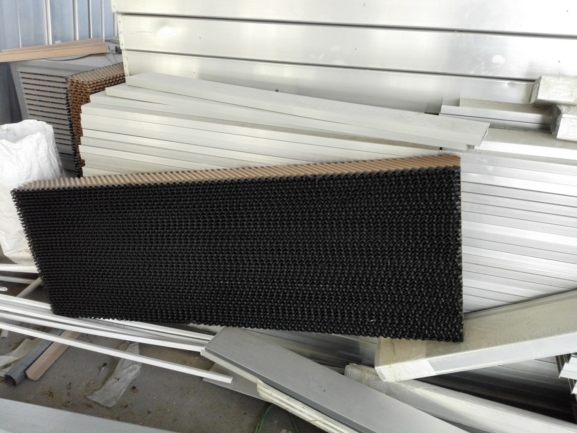 laptop evaporative cooling pad for poultry pig farm equipment