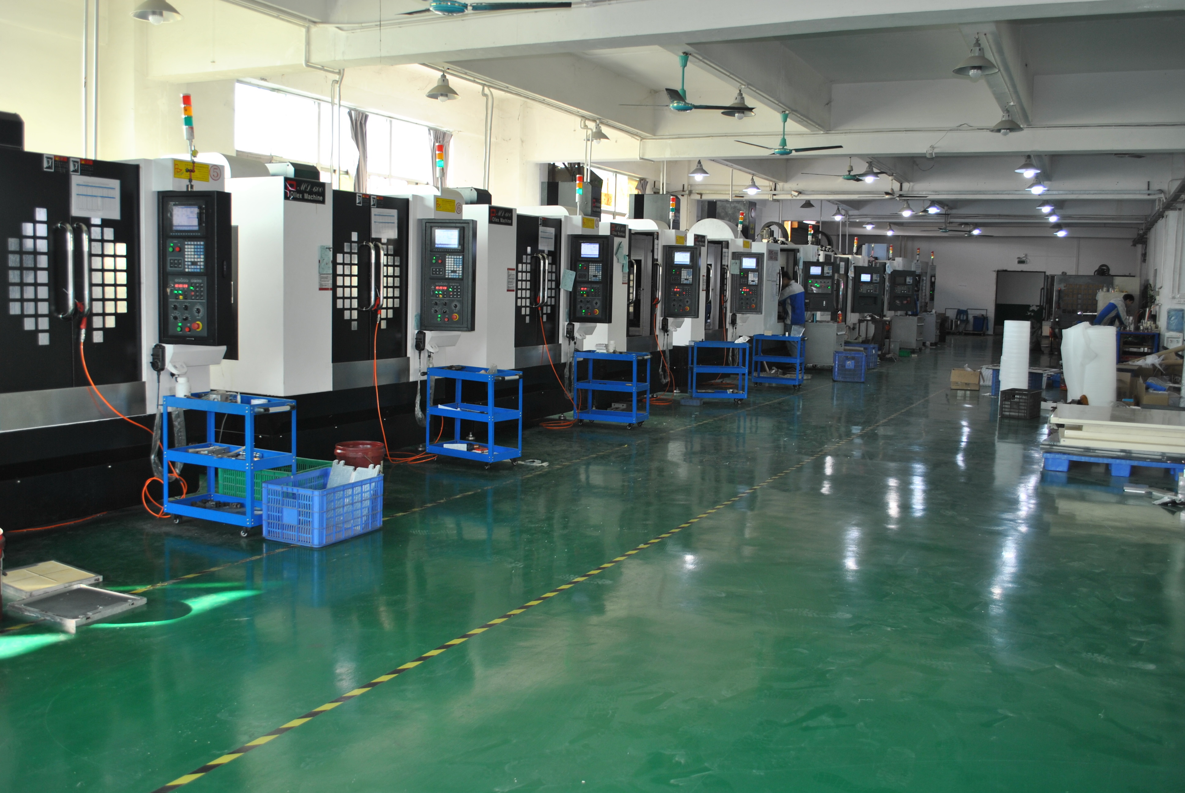 RJC Industries Automotive Components Custom Plastic Injection Molding