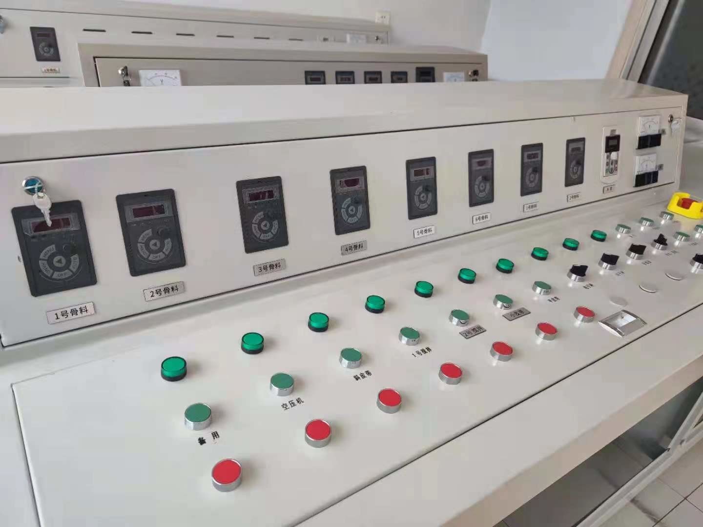 Control Cabinet Concrete Batch Plant Parts Stabilized Soil Mixing Station
