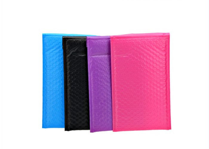 Multi Colored Polyethylene Mailers Bubble Shipping Envelopes Waterproof Dustproof