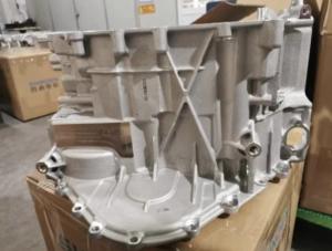 China Customized Aluminum Alloy Gearbox Housing Casting High Efficiency wholesale