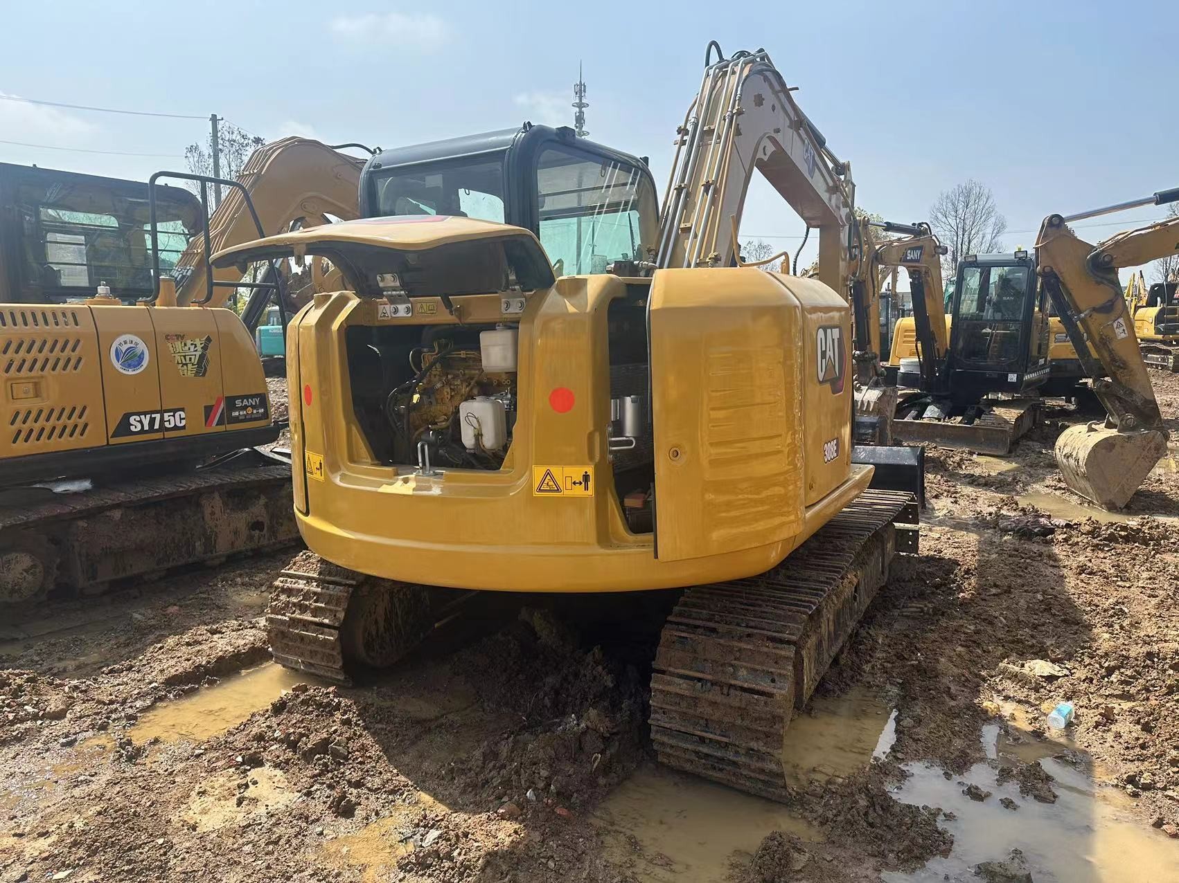 Secondhand Caterpillar Excavator CAT 308E Used 6ton Mini Crawler Japan