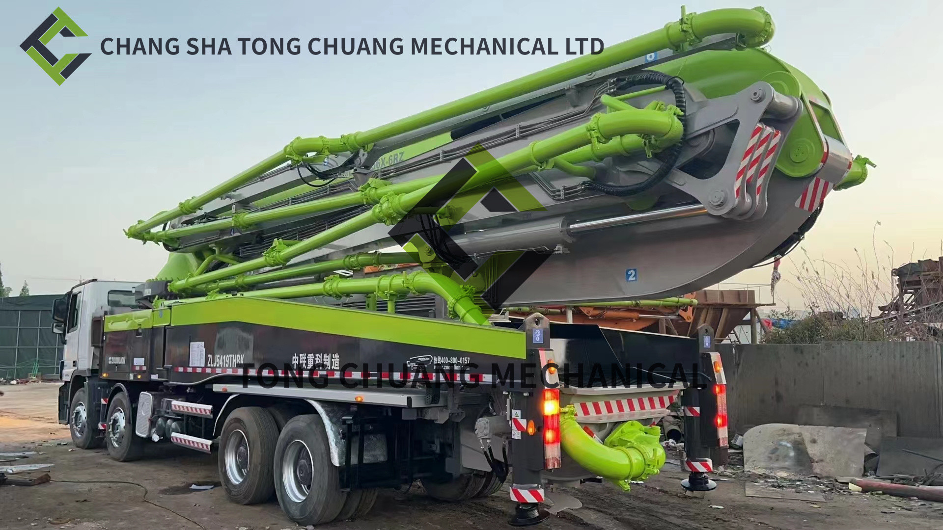 In 2014 Zoomlion Mercedes Benz Chassis Concrete Pump Truck 52 Meters 6 Cylinder 6 Rod