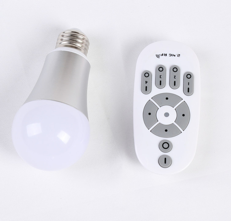 Intelligent Dimmable LED Light Bulbs E26 Base Type 360 Degree Beam Angle