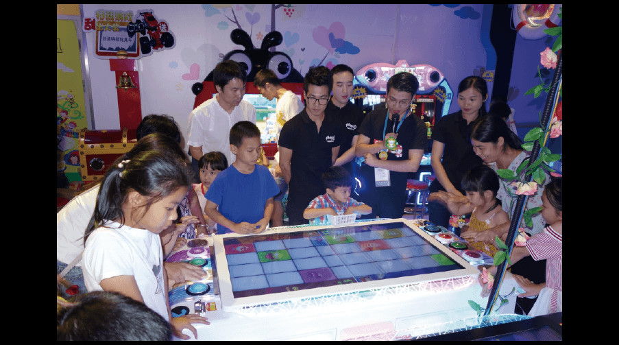 Interactive Music Arcade Video Game Machine For Hotel Lobby / School