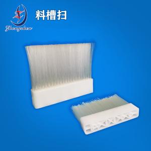 China Chicken Cage Cleaning Tools Nylon Hooper Brush For Poultry Farm wholesale