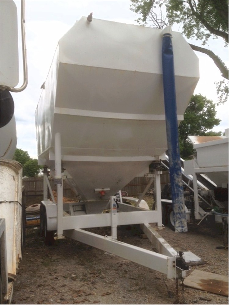 Small Portable Cement Silo 20 T-30 T Batching Plant Cement Silo 4000 Kg