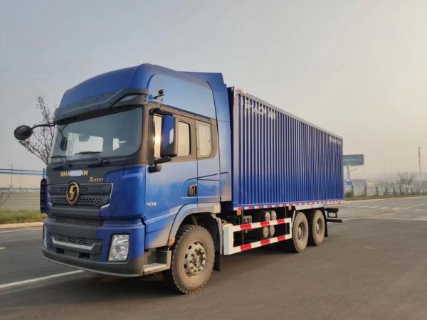 SHACMAN Wing Van Truck X3000 8x4 380Hp 10 Wheeler Wing Van Heavy Truck