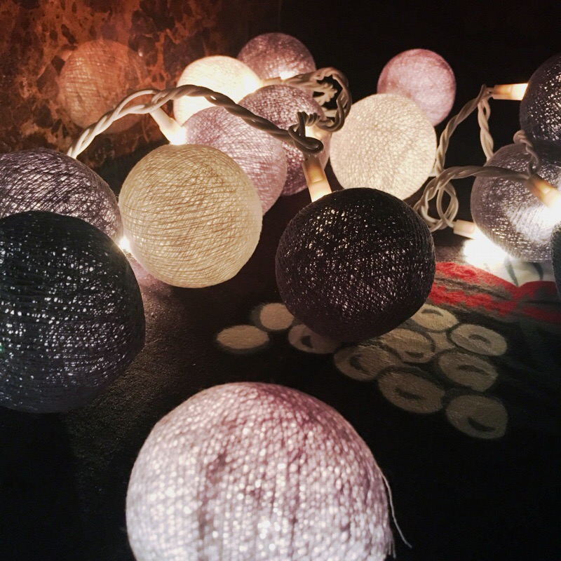 LED Cotton Balls Fairy Lights Battery Operated Wool Balls String Light Variable Length for Bedroom Party Garden Indoor Wedding