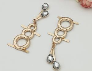China Shoe Accessories Zinc Alloy Buckle Different Sizes / Colors Corrosion Resistant wholesale