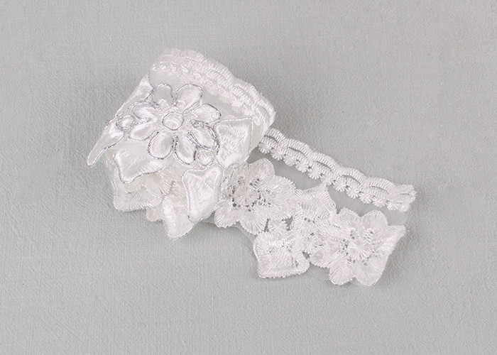 White Lace Ribbon Embroidery Fabric With Silver Lurex Poly Yarn Eco - friendly