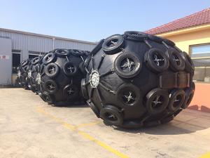 China D1350×L3000 80kPa Marine Inflatable Fender 50kPa Ship Pneumatic Fender wholesale
