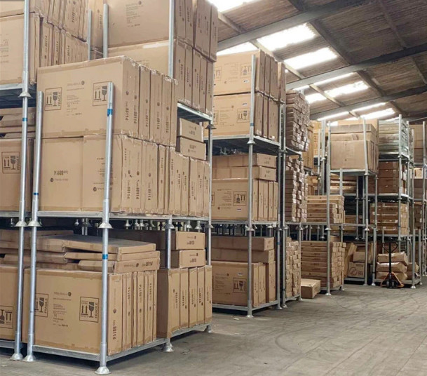Heavy Duty Steel Wire Mesh Nestainer Storage Racks 1000kg Loading Capacity 4 Level Stackable