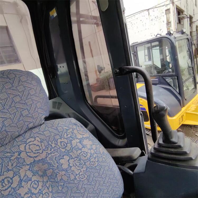 3200 Working Hours Second-hand Tracked 21 Ton Used Excavator Kobelco SK210-8 in Japan