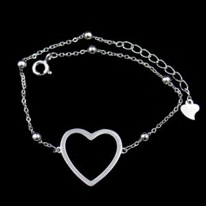 China Minimalist Style Plain Silver Bracelet 925 Jewelry Display With Big Heart wholesale