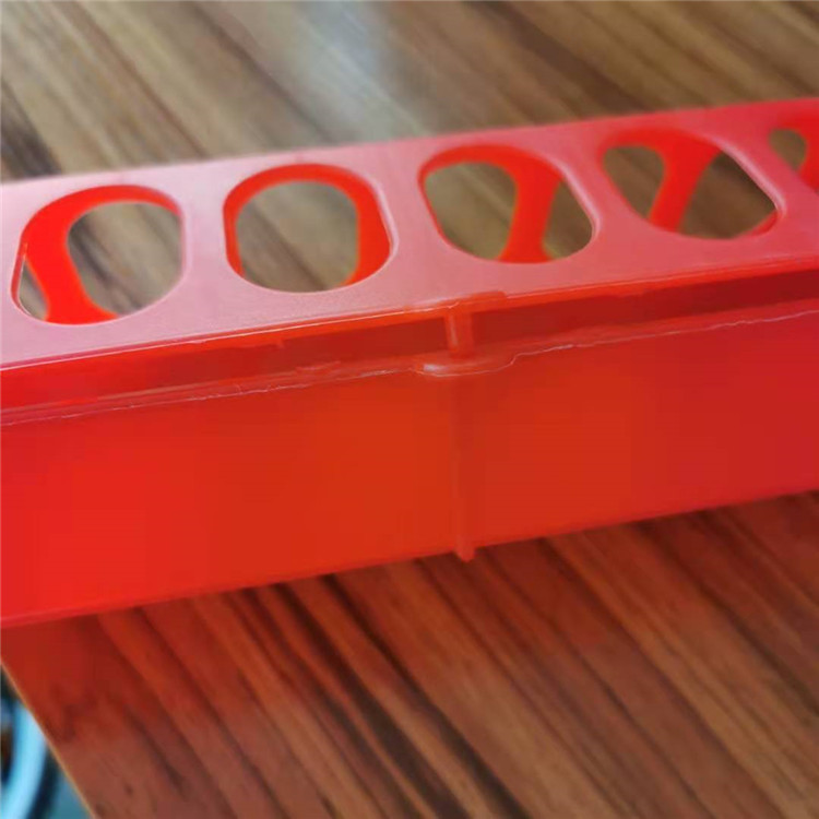 Recyclable Animal Plastic Trough Pigeon Feeder Trough