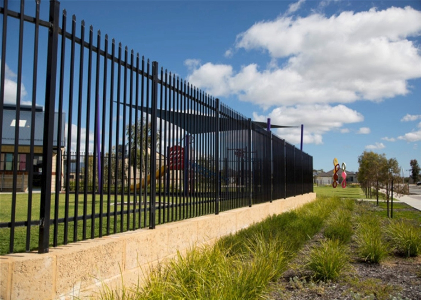 tubular garrison fence 1800mm x 2400mm supplier