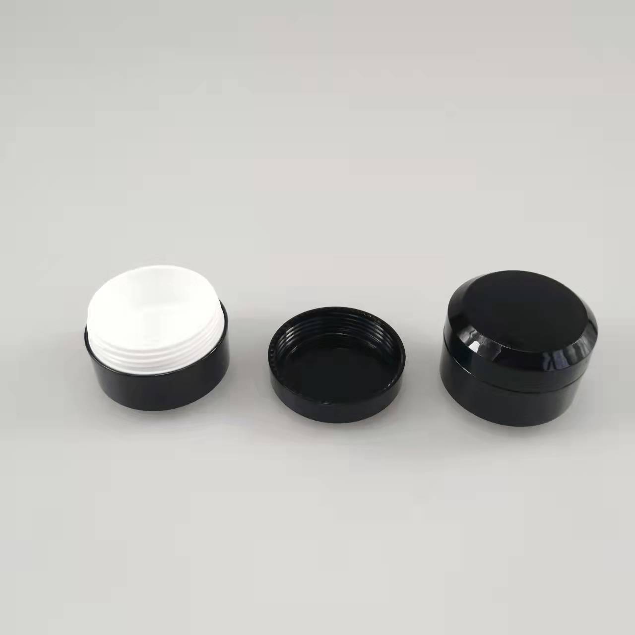 50g Round Plastic Cream Jar 50ml Double Wall Thick Black PP Plastic Jar for Cosmetics