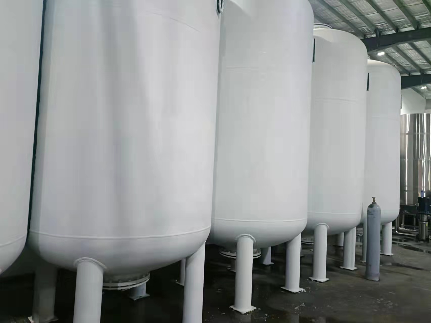 Customized Stainless Steel Ion Exchanger Tailored to Meet Your Water Treatment Needs