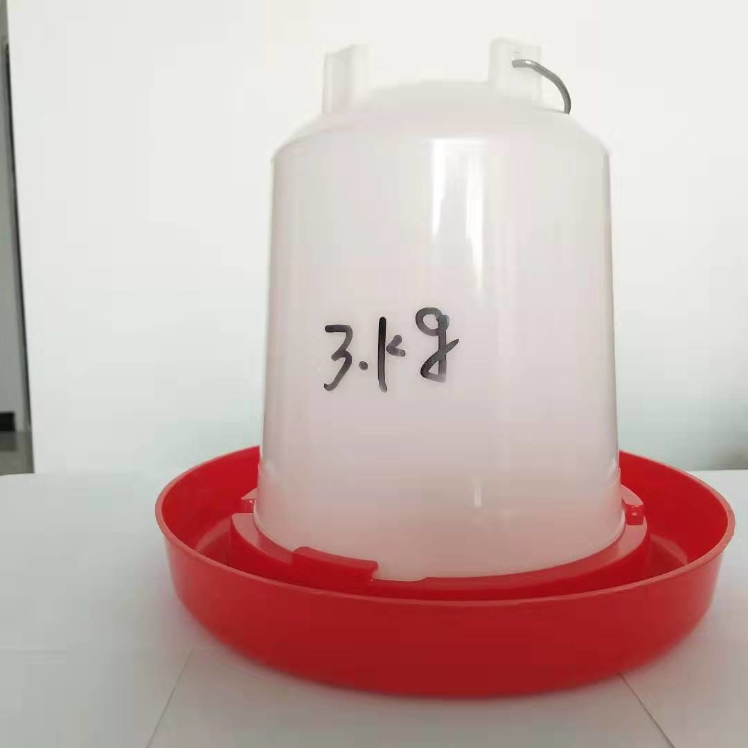 HDPE 15KG Bird Chicken Water Feeder Automatic