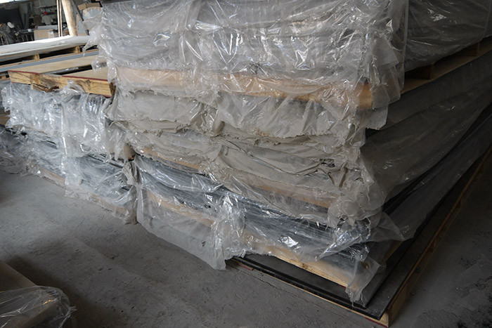 Matte surface epoxy resin lab countertops for school laboratory furniture