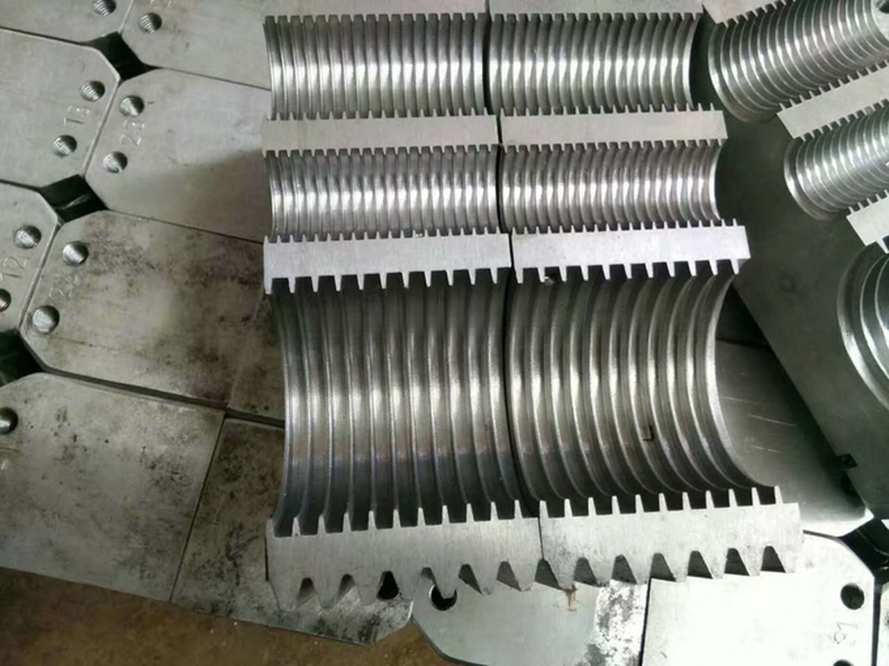Home PP PVC PE Corrugated Pipe Making Machine Single and Double Wall Pipe Extrusion Line