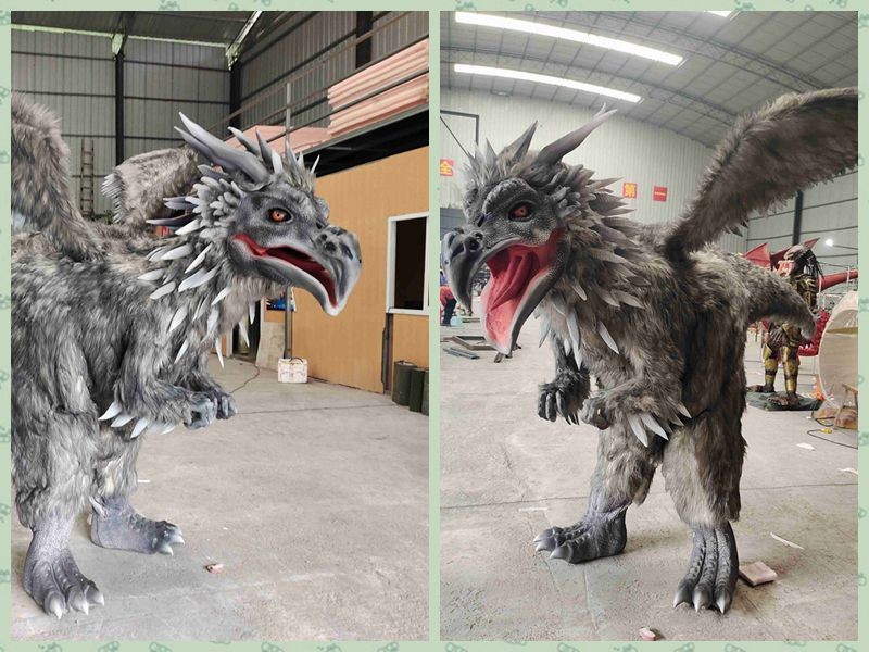 Artificial Interactive Realistic Dinosaur Costume Customized For Outdoor Amusement Park