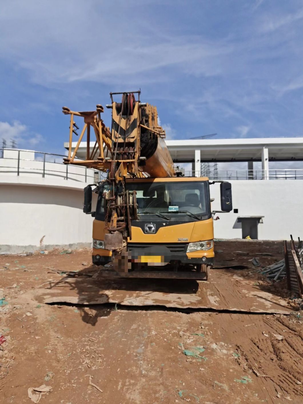 China Famous 2016 Xc 25t Truck Crane Terrian Mobile Crane Truck Crane