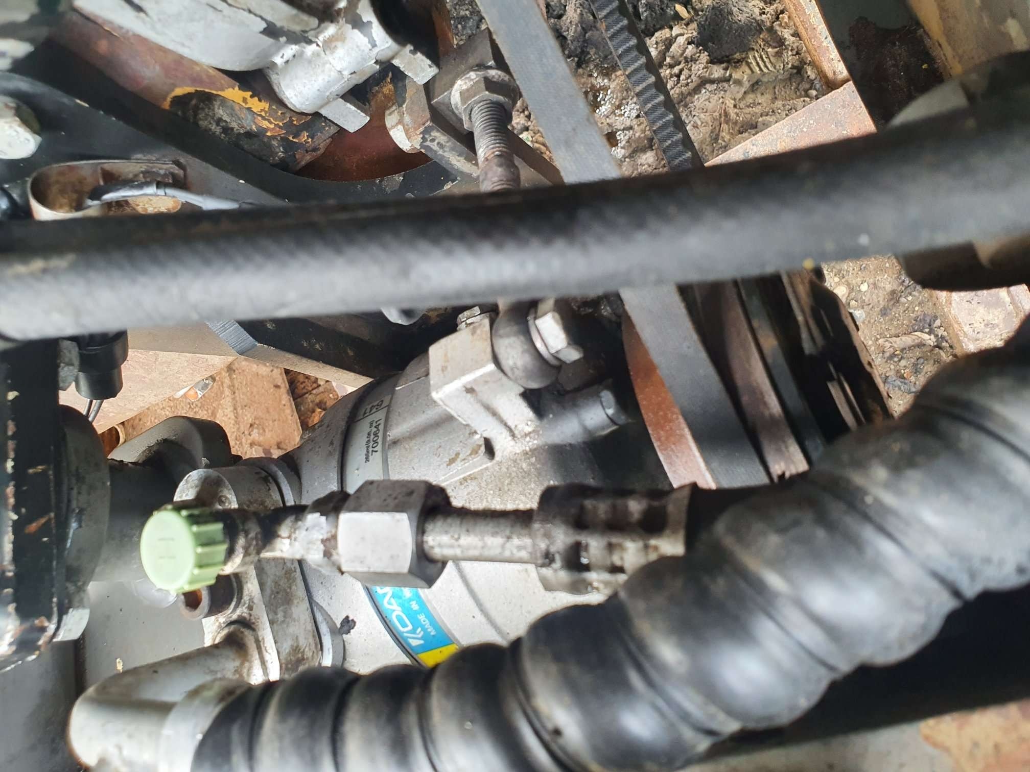 EC ec55b excavator air conditioner compressor