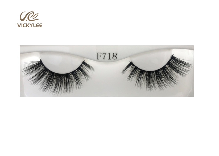 Fan Shaped OEM 18MM Hybrid Volume Eyelash Extensions