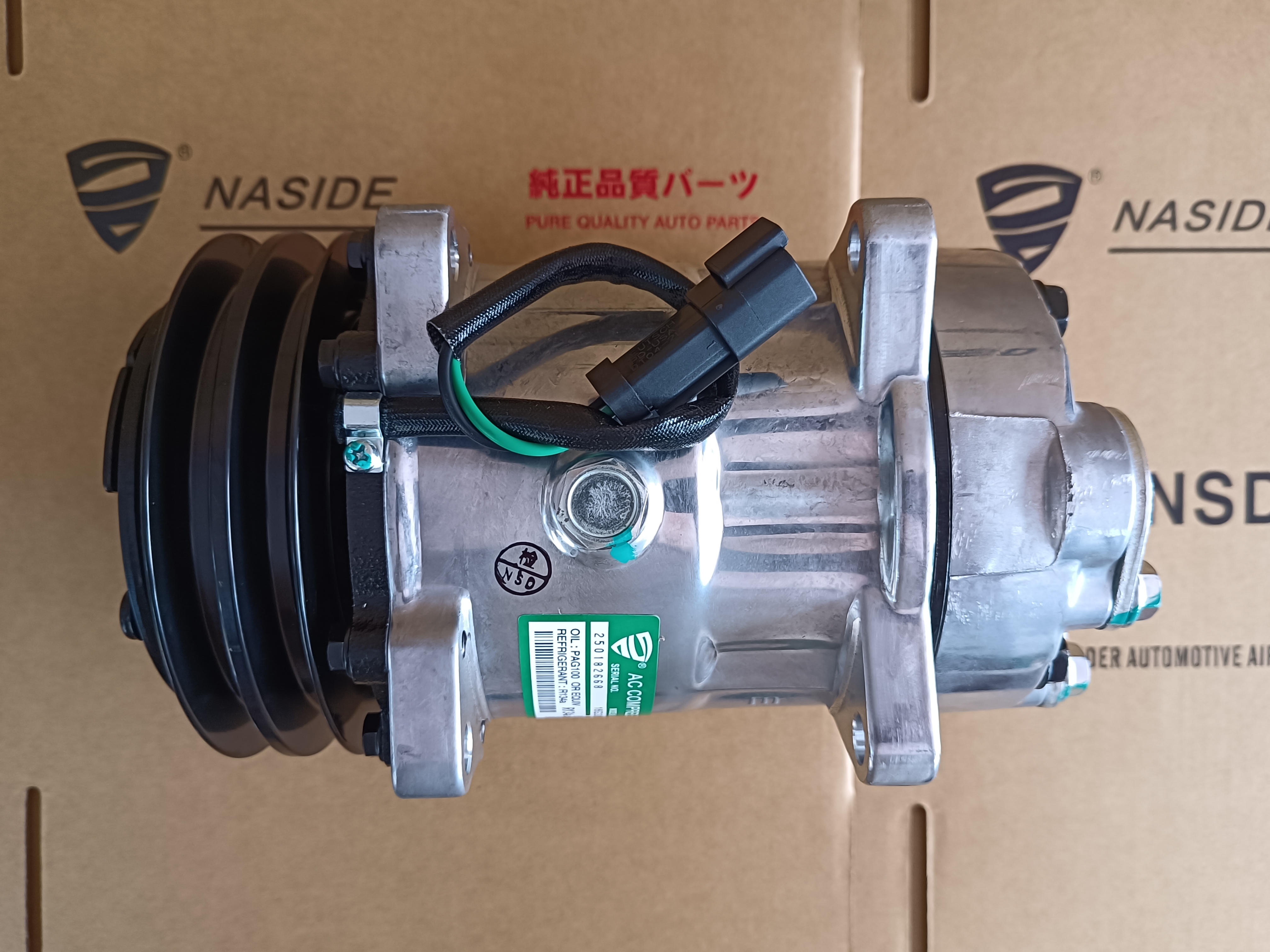 Auto AC Conditioning Compressor For 11412631 15082727 Volvo Excavator