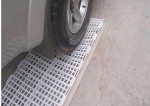 China Chicken Plastic Dung Board Poultry Slat Flooring wholesale