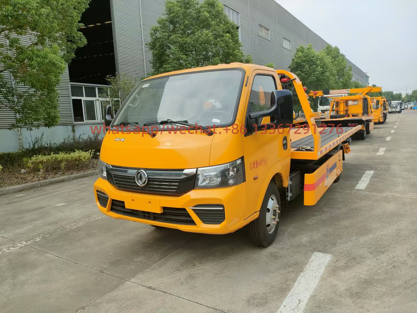 China Factory Supply Customized DFAC DongFeng 3Ton Recovery Truck Small Mini Light Duty 4X2 Flatbed Platform Tow Wrecker Truck
