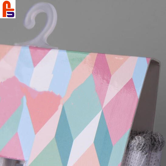 Baby Clothes Custom Cardboard Hangers Double - Side Offset Paper Long Lifespan