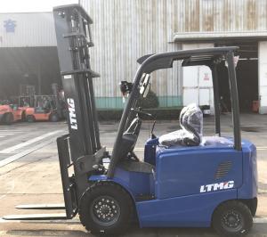 China 4 Wheel 2500kg Electric Forklift Truck , Battery Powered Forklift Truck wholesale