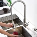 SUS304 Stianless Steel Single Handle Kitchen Faucet With Sprayer