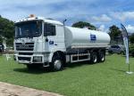 Yellow 336Hp Oil Tank Trucks EruoV SHACMAN F3000 6x4 Crude Oil Tanker Truck
