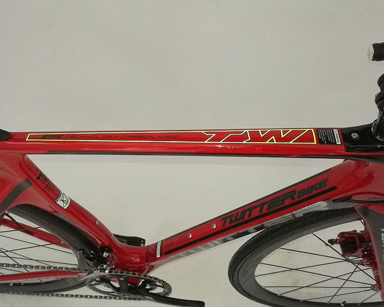 Carbon Fiber aero frame 700C Road Bike Thru Axle Disc Brake 142mm