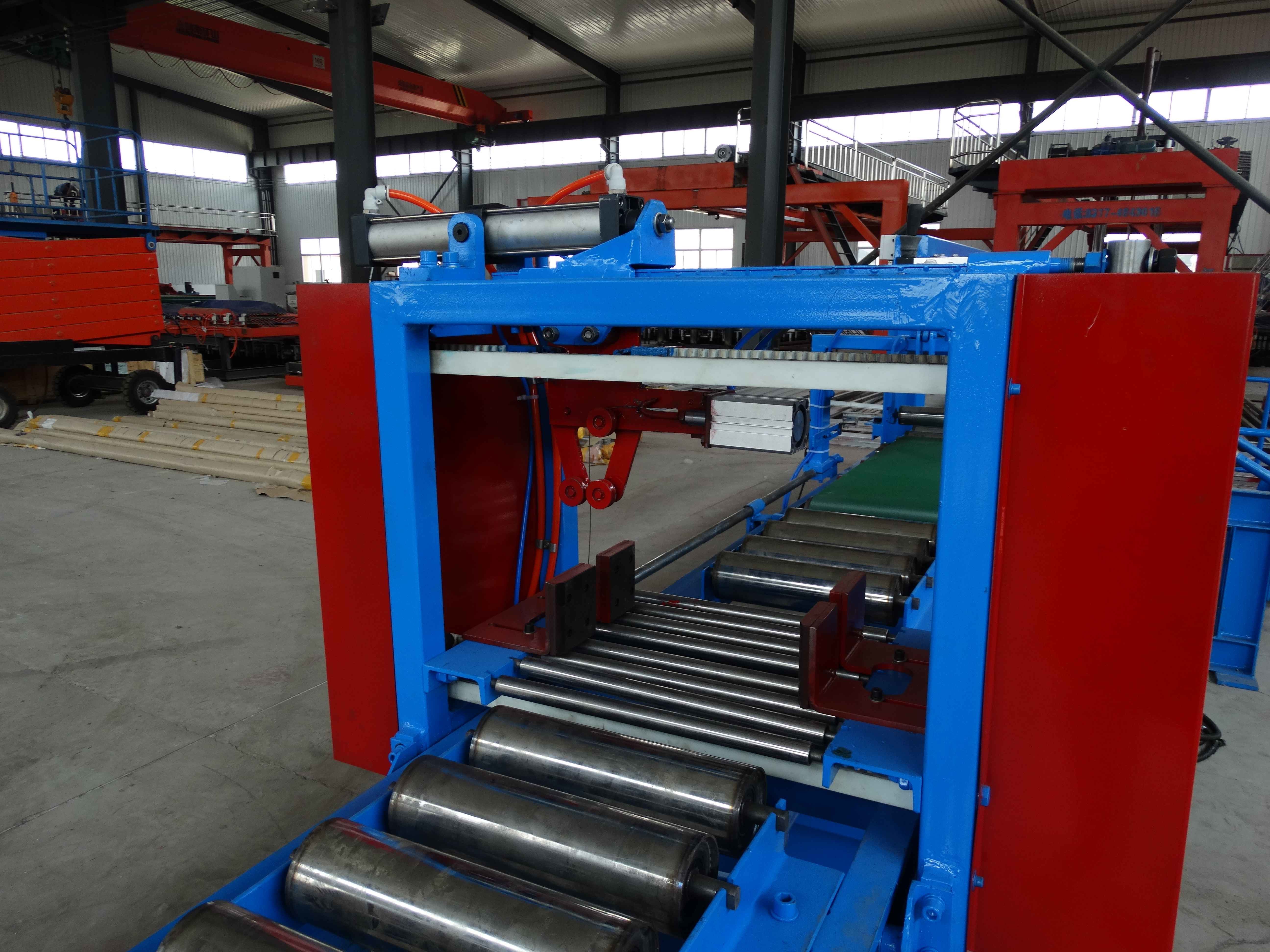 70000 Pcs/H Pneumatic Automatic Brick Cutter Machine