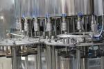 Pure Water Glass Bottle Filling Machine 24000bph 12kw SUS304