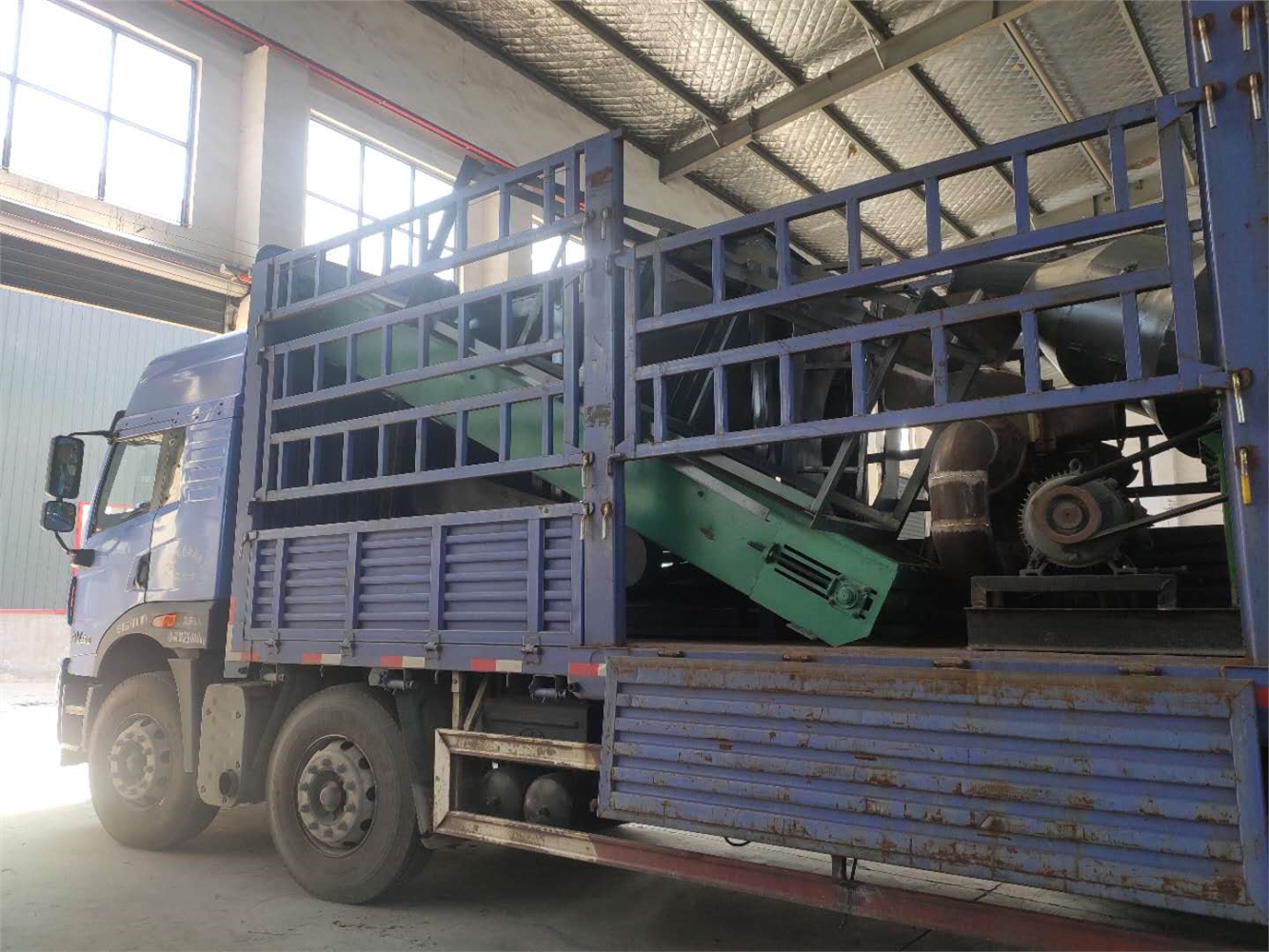 4000 kg CE Assurance Waste Cloth Old Fishing Net Reflective Film Double Shaft Hob Shredder