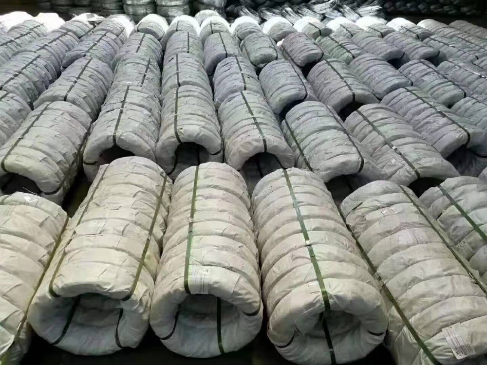 0.5-50kg Coil Weight Plastic Coated Iron Wire For Garden
