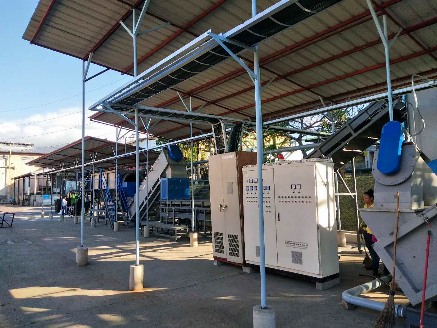 LDPE Mulching Film Recycling Machine LLDPE Film Shredder Machine