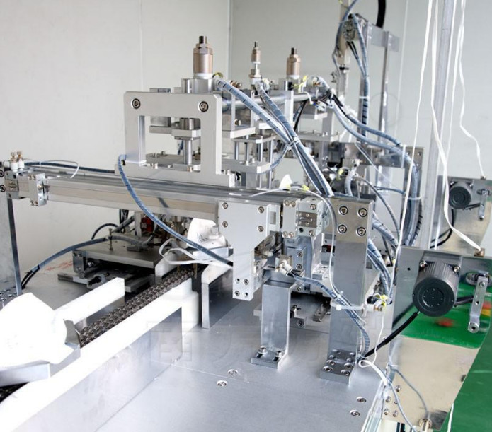 Ultrasonic Non Woven Mask Making Machine