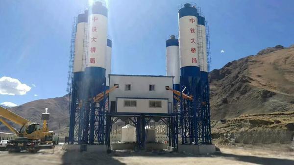 Dust Proof Concrete Batching Mixer , Twin Shaft Forced Central Mix Concrete