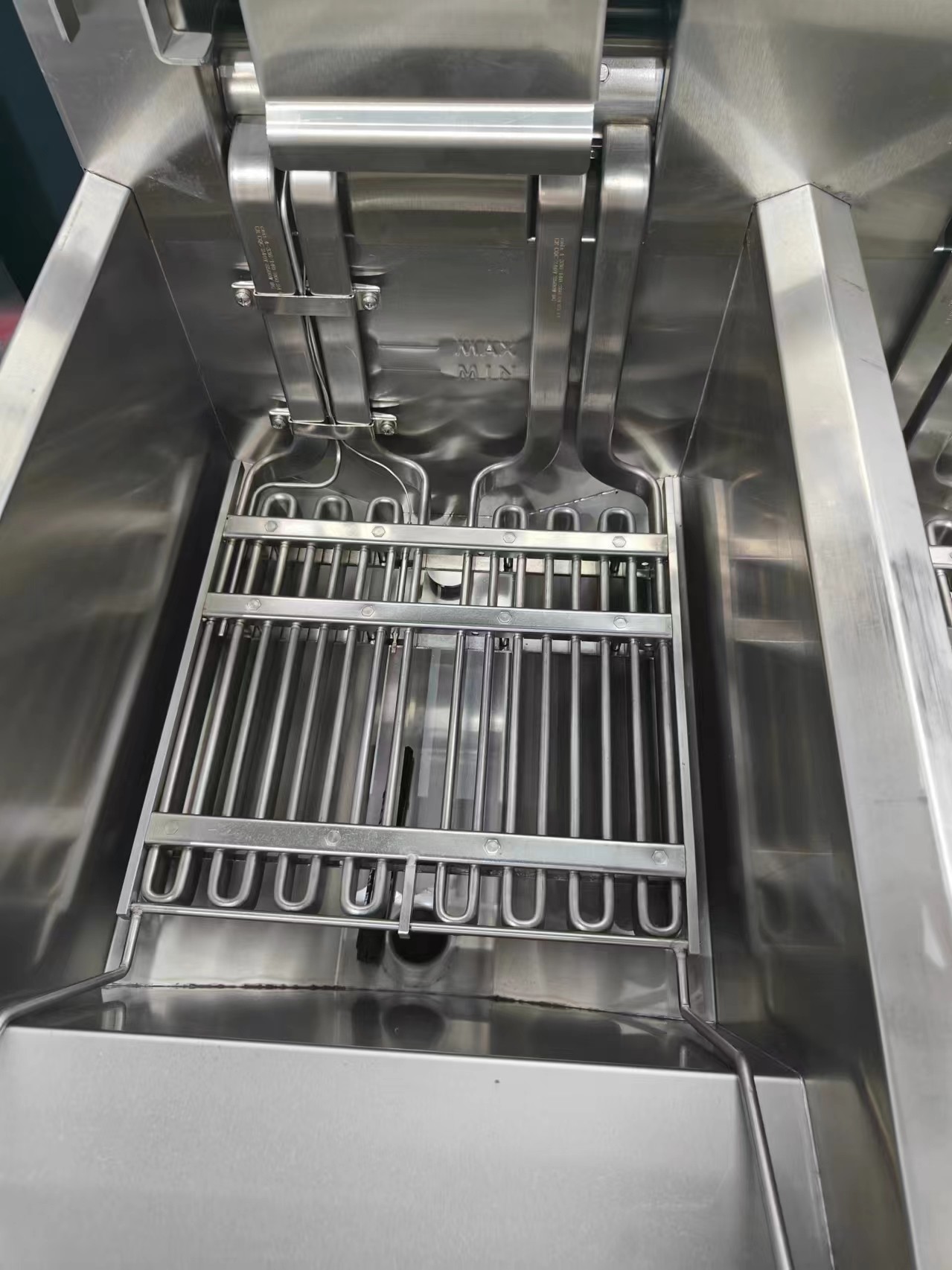 Auto Lift Electric Double Pots 28KW Chips Open Fryer With Oil Filter System