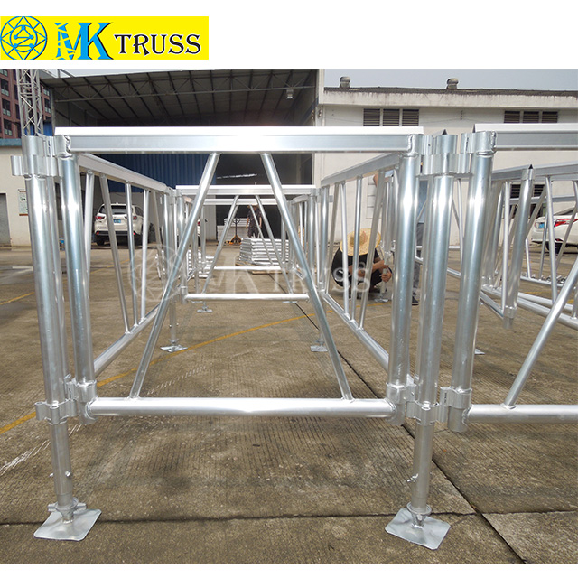 Directly Sell 750KG/SQM Laoding Factor Movable Stage with 18mm Plywood Top Material