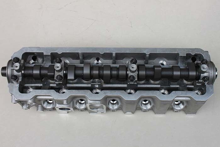 074103351D Complete Cylinder Head Assembly , VW Diesel Engine Spare Parts