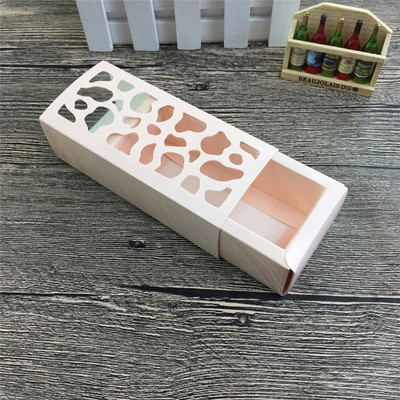 ISO14001 Varnishing Macaron Shipping Containers Hollow Lid